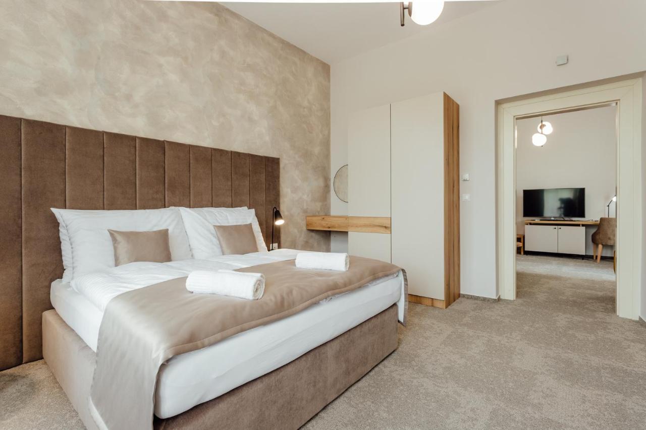 Boutique Hotel Siglisberg ชเตียฟนิซเก บาเน ภายนอก รูปภาพ